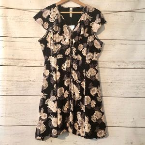 American Rag Black Cream Floral Dress - Medium NWT